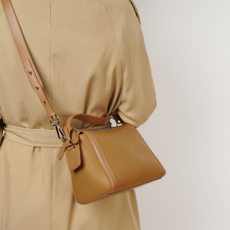 Mẫu cổ điển-màu nâu cát