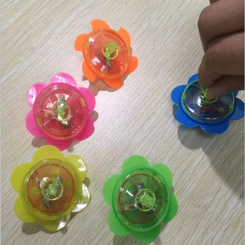Super cute luminous spinning small top night market toy hand spinning top children's gadgets scan code gift
