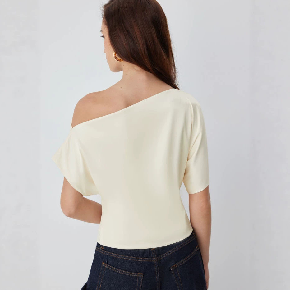 Off Shoulder T Shirt Slim Fit Short Sleeve Soft Fabric Unique Design Casual Wear for Women Wholesale Available