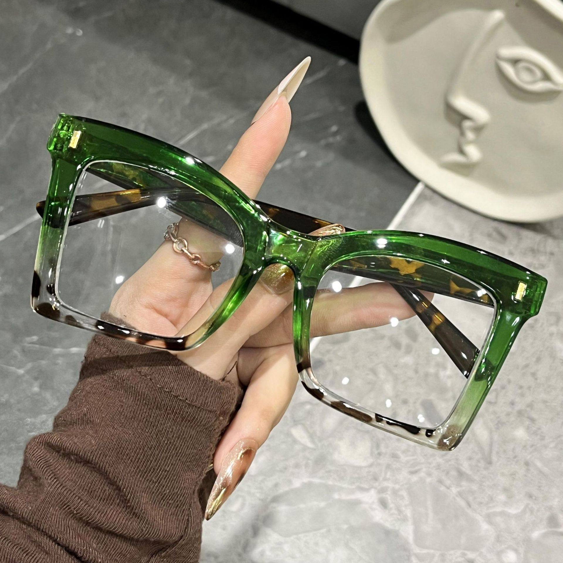 Large Frame Color Matching Flat Mirror Women's High-End Cross-Border New Butterfly Type Anti-Blue Light Glasses Frame Plain Glasses Frame