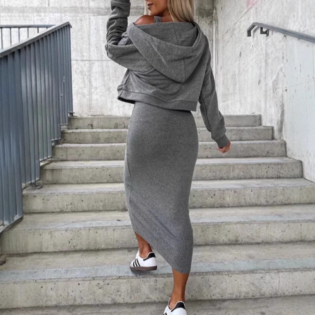 Womens Two Piece Set V Neck Sweater and Knit Dress Autumn and Winter Fashion Wholesale Available