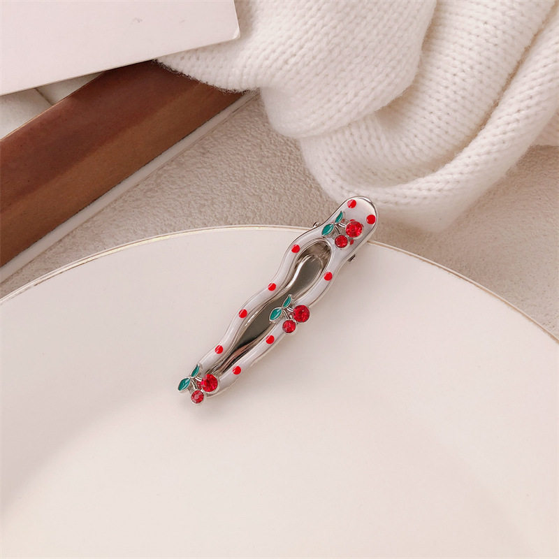 少女感金属樱桃发夹滴油红色发饰高颜值森系百搭刘海夹发卡头饰