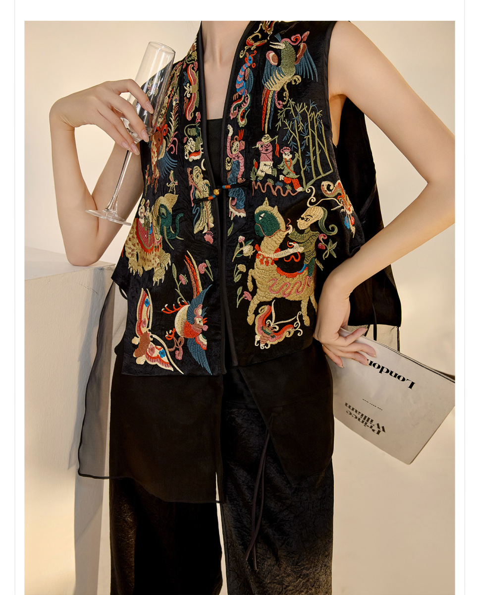 Áo vest nữ dáng gile thêu hoa cổ chữ V phối lưới — Xuân Mộ Đen (cấp ngày hôm nay), Xuân Mộ Đen (giao hàng trong 7 ngày)