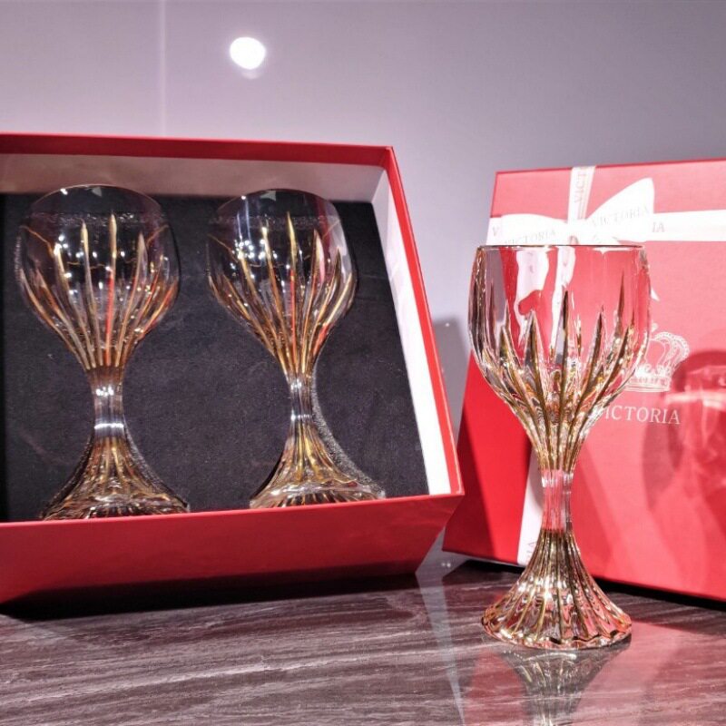 Striped carved crystal glass wine glass small capacity wine couple's pair Cup wedding toast Cup gift box