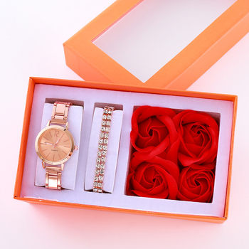 Cross-border explosions hot ladies small dial casual Joker quartz watch quartz watch wholesale for junior high school students