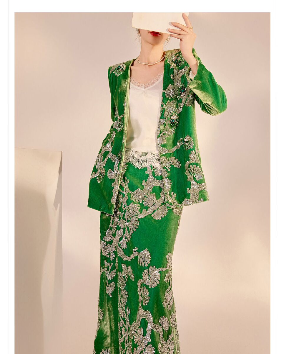 Bộ áo khoác cardigan và chân váy nữ thêu đính hạt lụa tơ tằm cao cấp — Váy (giao hàng trong 7 ngày), Váy (giao hàng trong ngày), Áo khoác (giao hàng trong 7 ngày)