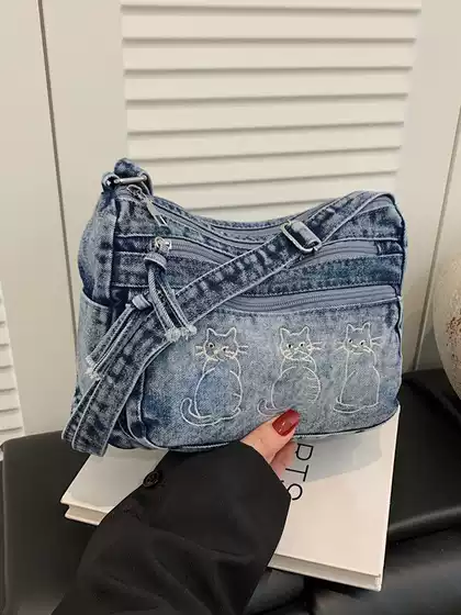 Premium Embroidered Casual Contrast Color Washed Denim Bag 2026 New Cute Cat Square Crossbody Bag