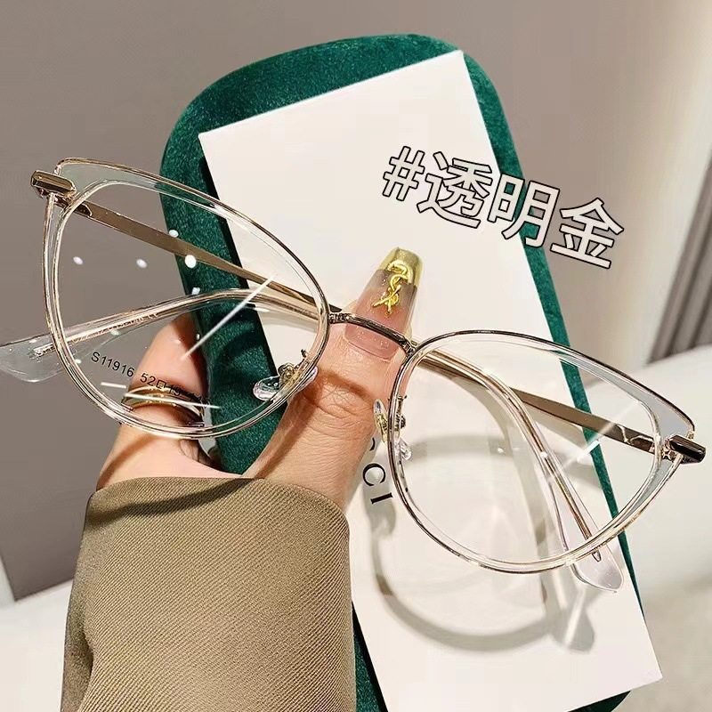 Ultra-light cat's eye brown glasses myopia degree can be matched with female makeup artifact retro square round face suitable for eyes frame