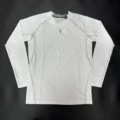 An dm white long sleeves