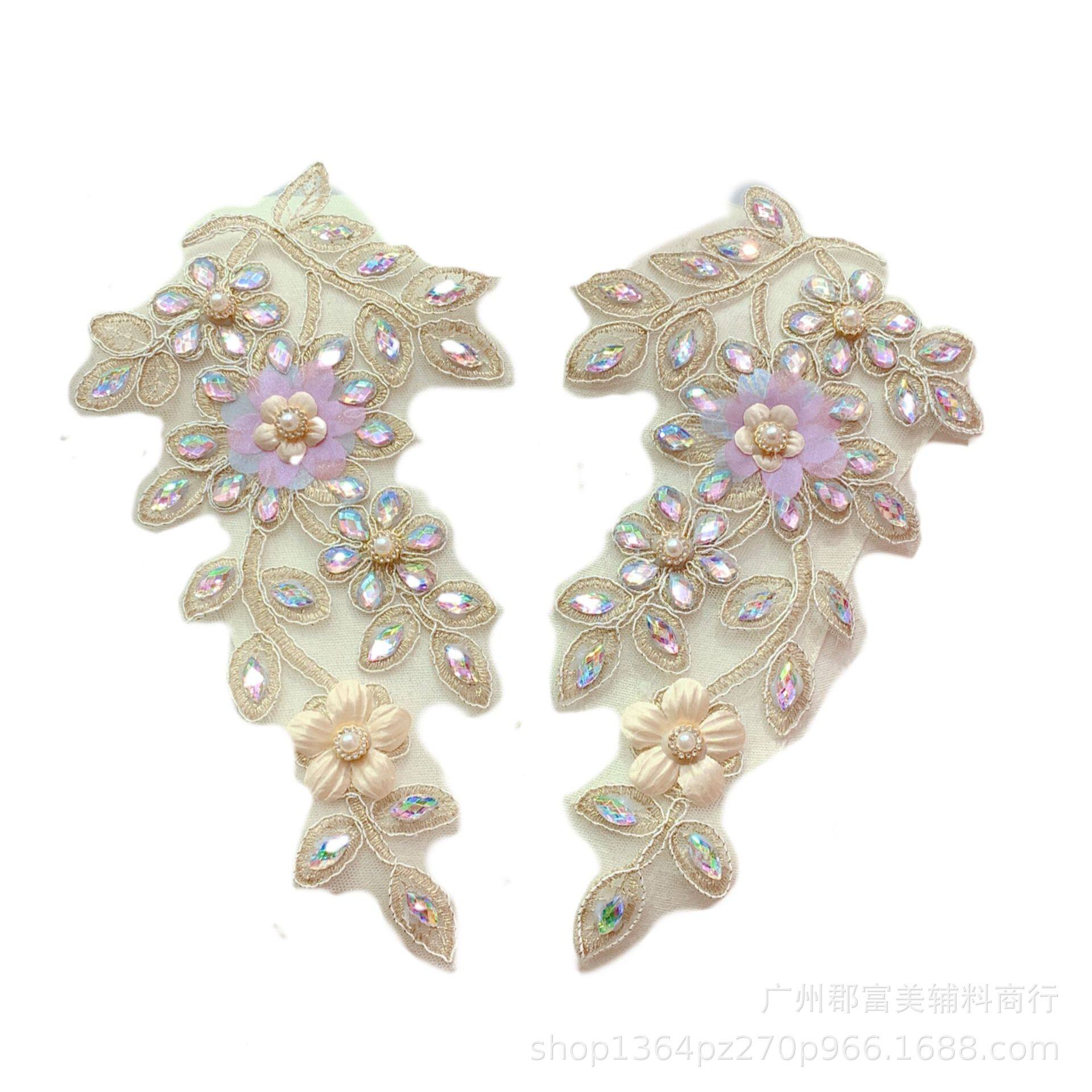 in stock Fashion Lace Handmade Flash Diamond Patch Flower Embroidered Cloth Sticker Corsage Dress Wedding Dress Women's Accessories