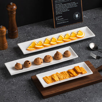 Ceramic Dessert Plate Fruit Plate Rectangular Ceramic Plate High Temperature Reinforced White Porcelain Hotel Porcelain Export Can Be Customized by the Manufacturer