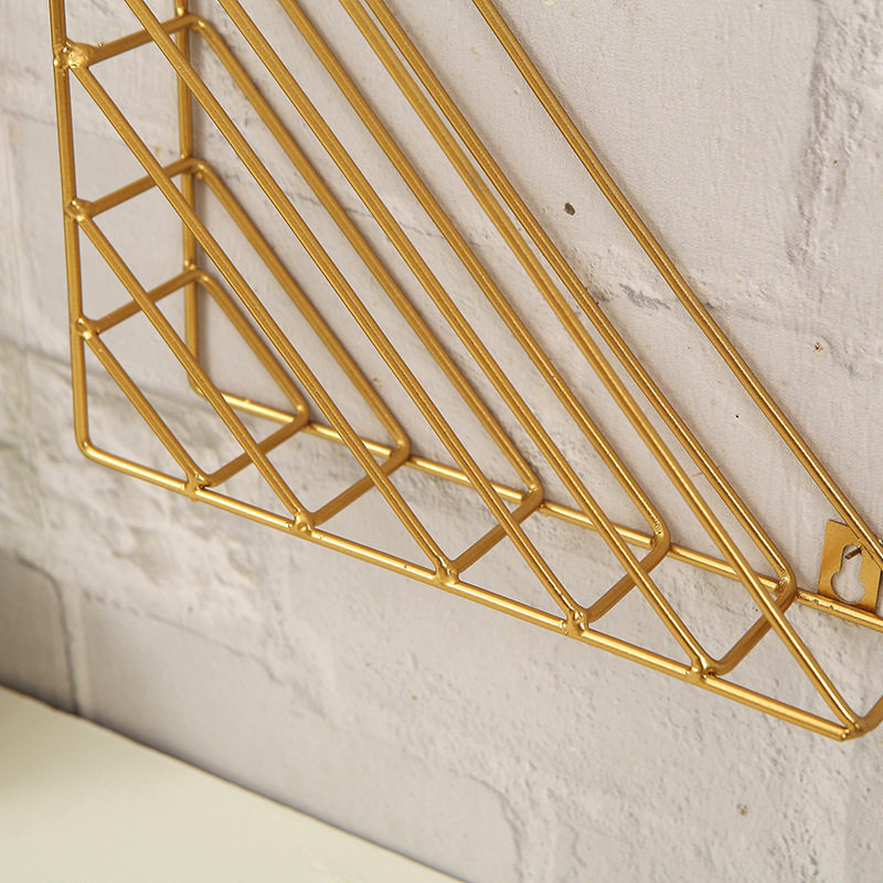 批发ins铁艺挂墙墙面卧室书架书报架儿童绘本架墙上展示架杂志架