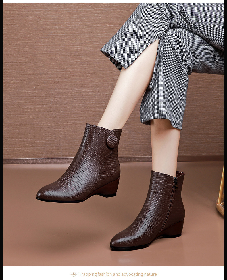 Boot nữ cổ thấp gót dốc mềm da PU khóa kéo bên mũi tròn tôn dáng — Màu đen, Màu nâu