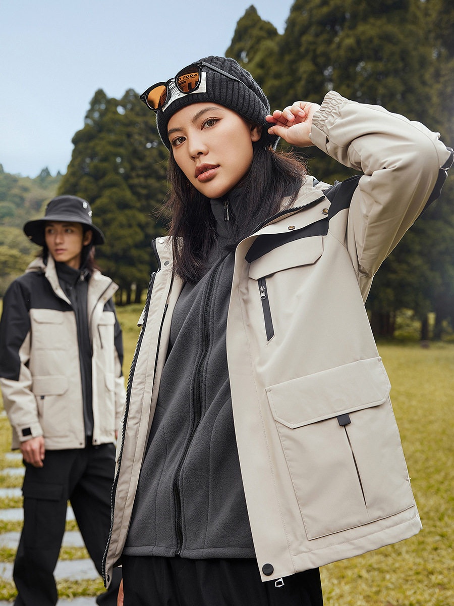 Outdoor jacket autumn and winter men's and women's three-in-one two-piece down thickened windproof waterproof mountaineering warm jacket