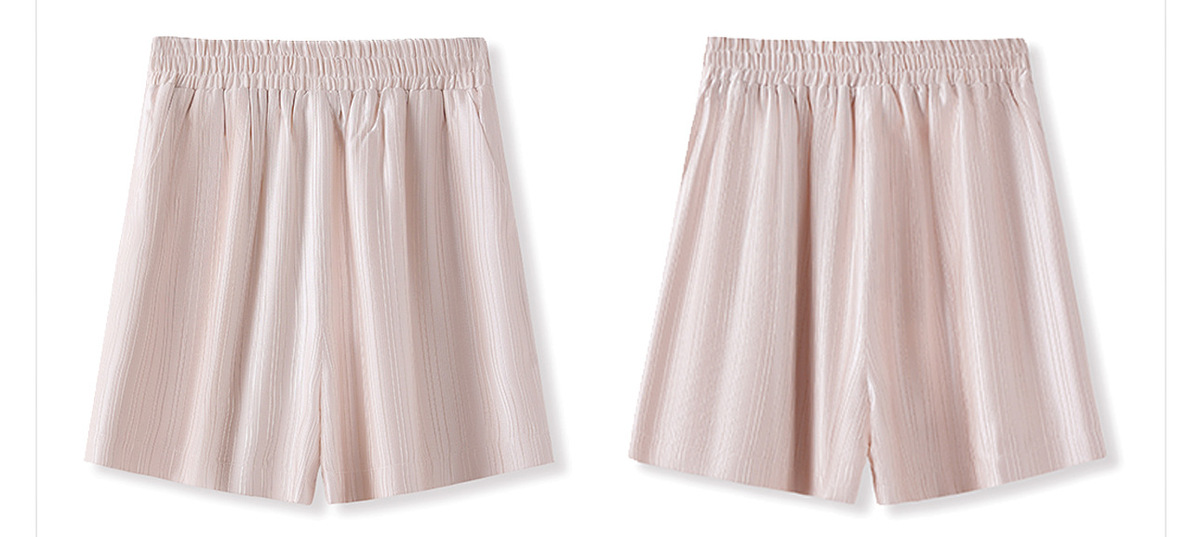 Bộ áo hai dây cổ yếm phối quần short cạp cao màu trơn phong cách tối giản nữ