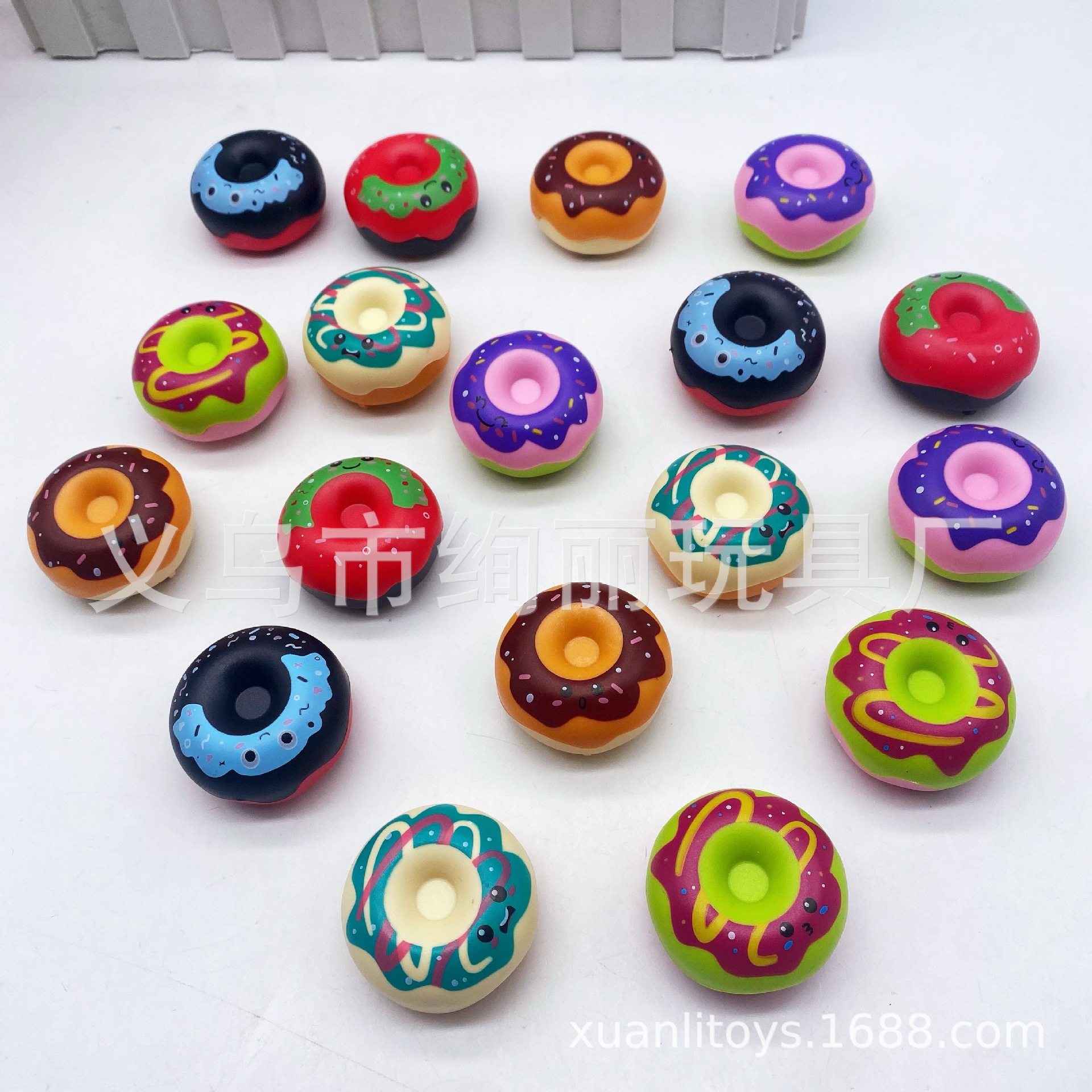 新款回力车 甜甜圈回力车 惯性车子玩具  幼儿园礼品跨境玩具