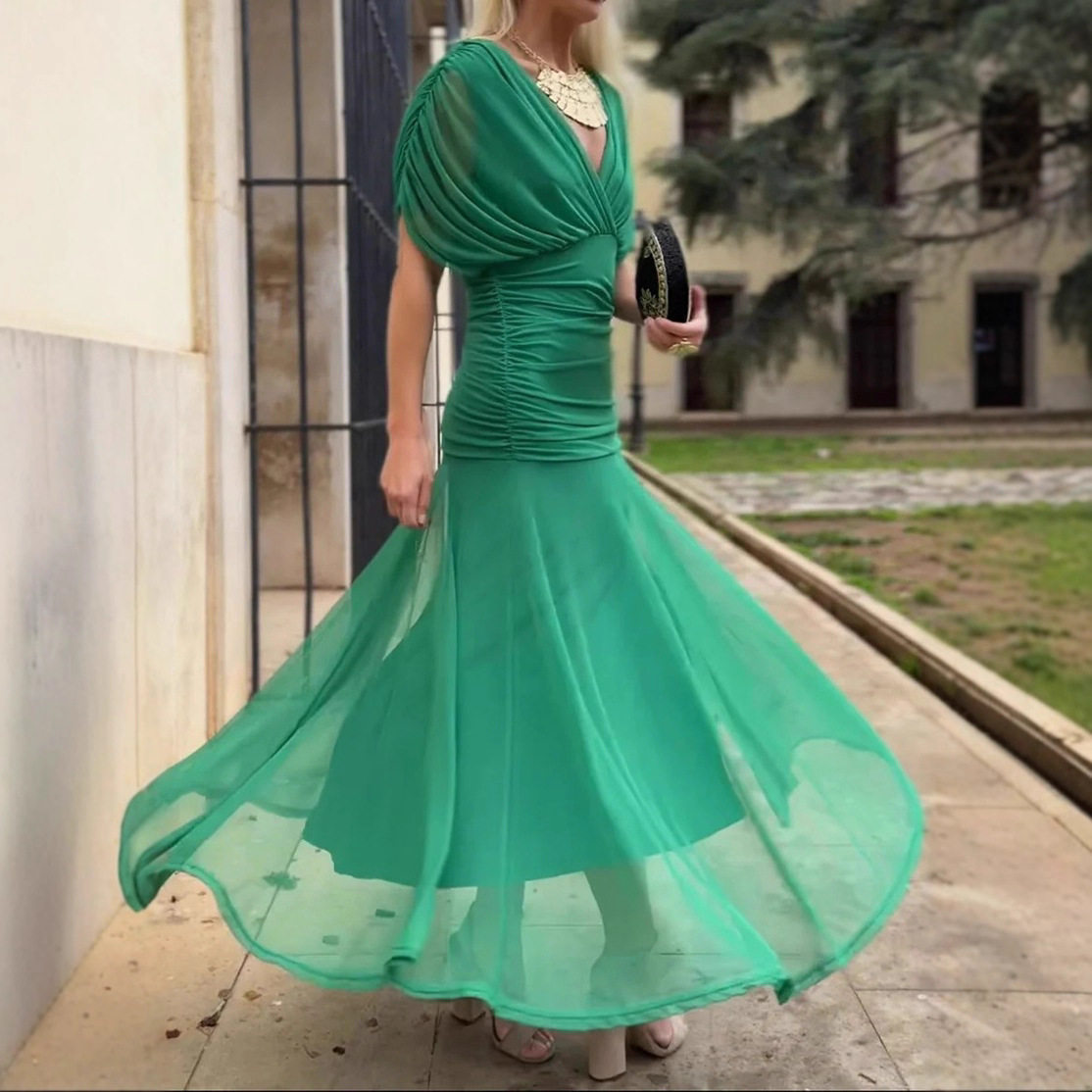 Elegant Womens Solid Color Deep V Neck Mesh Dress Waist Defined Autumn Style Wholesale Available