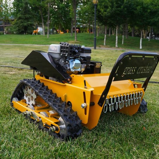 50cm Diesel Powered Track Lawn Mower Orchard Agriculture and Forest Weeder Household Riverside Slope Lawn Mower
