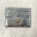 Silver crackle saturn card holder