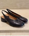 Black heel (3.5cm) half drag