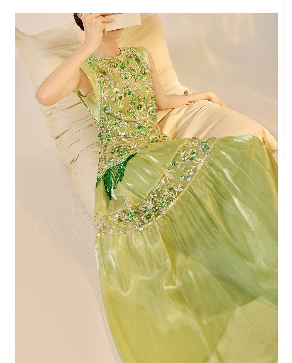 Đầm maxi nữ thêu đính cườm tay phồng dáng suông — Cloud Water Blue (Giao hàng ngay hôm nay), Cloud Water Blue (Giao hàng trong 7 ngày), Jasper Green (phát hành cùng ngày), Jasper xanh (giao hàng trong 7 ngày)