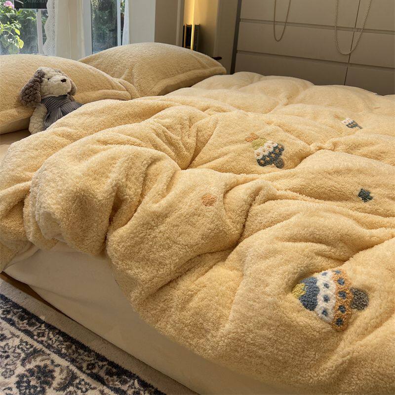 Ins Winter Thickened Teddy Fleece Yellow Towel Embroidered Christmas Tree Milk Fleece Four-Piece Set Coral Fleece 1.5m 1.8 m