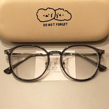 Ultra Light New Japanese Style Retro Glasses Frame Women's Round Frame Glasses Frame Myopia Cold Tea Color Can be Fit with Preference