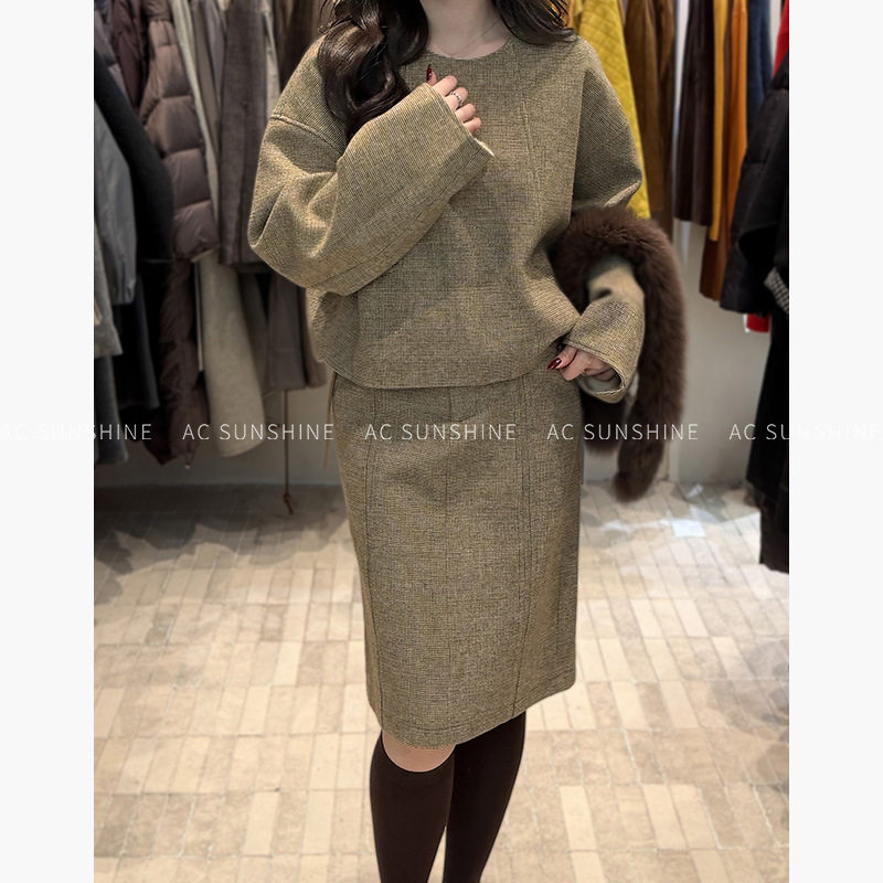 翡格依2026春季新款套头廓形可拆卸狐狸毛围脖羊毛长袖外套女上衣,淘宝优惠券,粉丝福利购,淘宝优惠卷