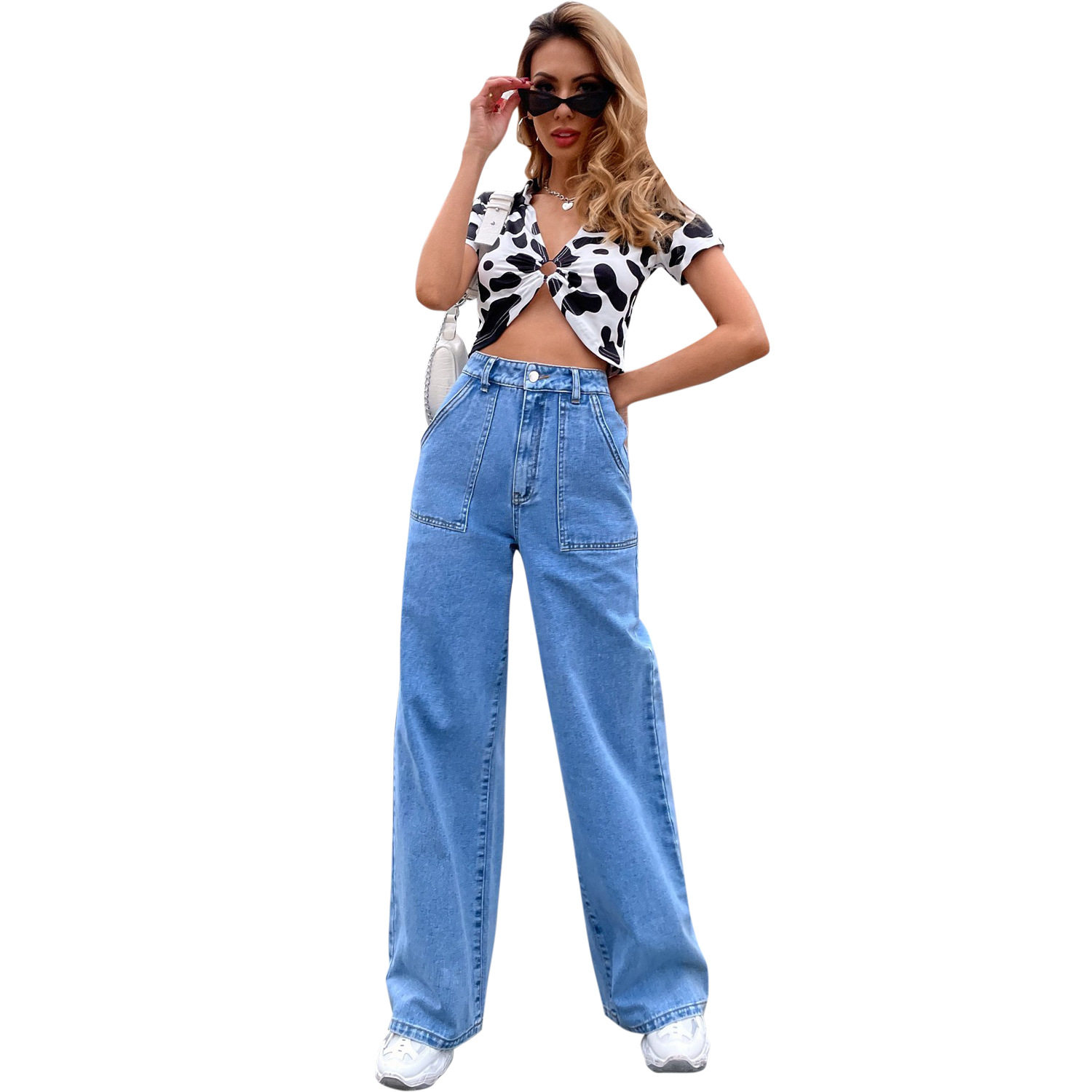 High Waisted Straight Leg Jeans Large Pockets Casual Style Comfortable Fit Perfect for Everyday Wear Wholesale