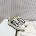 Color no. 11【 4.5cm 】