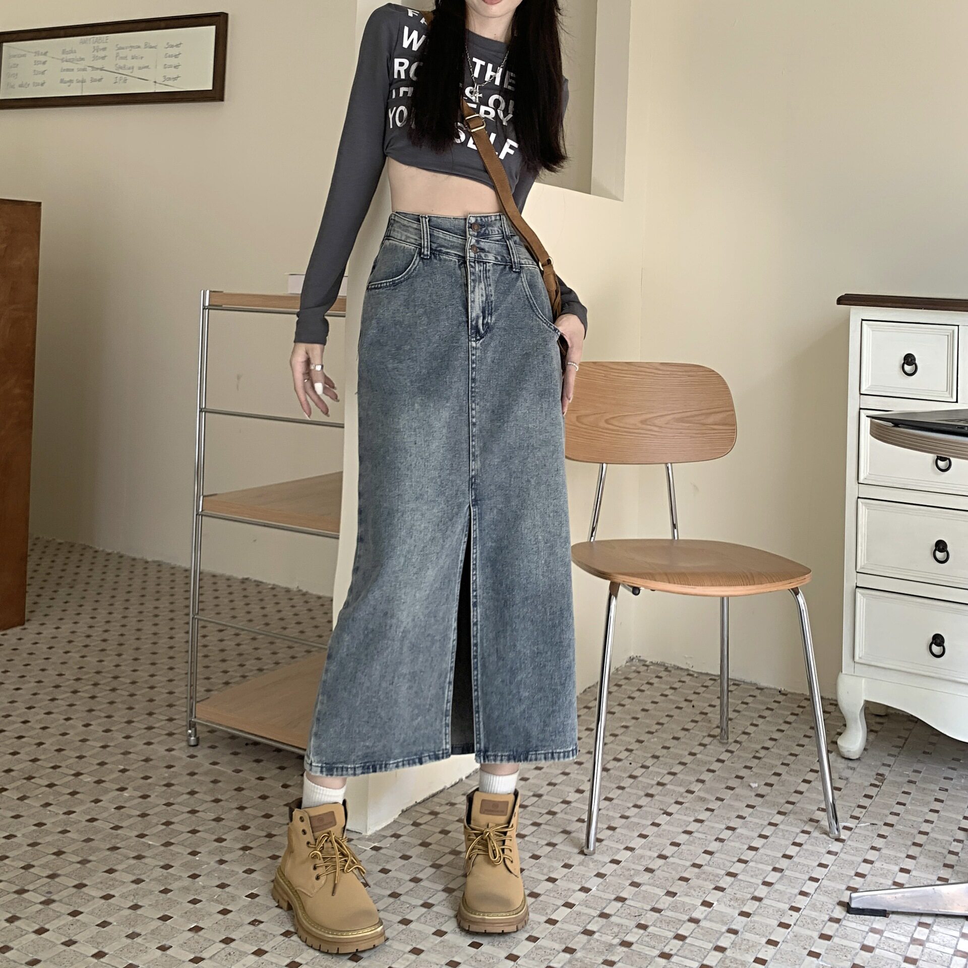 High Waisted Denim Midi Skirt Slim Fit Split Design A Line Silhouette Summer Casual Wear Wholesale Available
