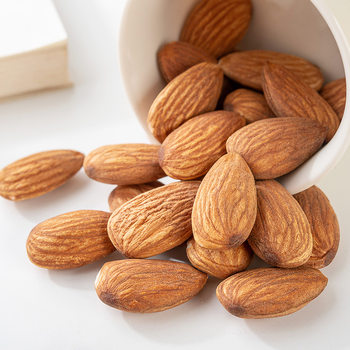 Guitejia Original Almond Kernels, Shelled Salt-baked Cooked Almonds, American Almond Nuts in Bulk 5kg