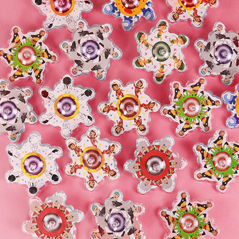 New Rotary Top Kindergarten Primary School Students Creative Toy Gift Dynamic Internet Red Finger Rotary Top