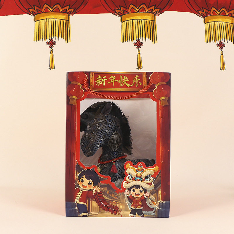 马年吉祥物毛绒玩具生肖马公仔民族风花布小马玩偶礼品布娃娃批发