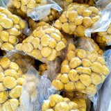 Свежие сырые ядра каштанов, очищенные от кожуры, вакуумные сырые каштаны, искусственно очищенное мясо каштанов, сырье из каштанового сырья, коммерческий источник, фабрика