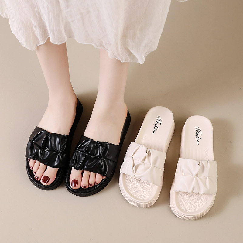 2025 Summer Korean Style Flat Sandals for Outdoor Wear, Open-Toe Pleated Slip-On Thick-Soled Soft-Soled Slippers for Women, Non-Slip Soft Soles