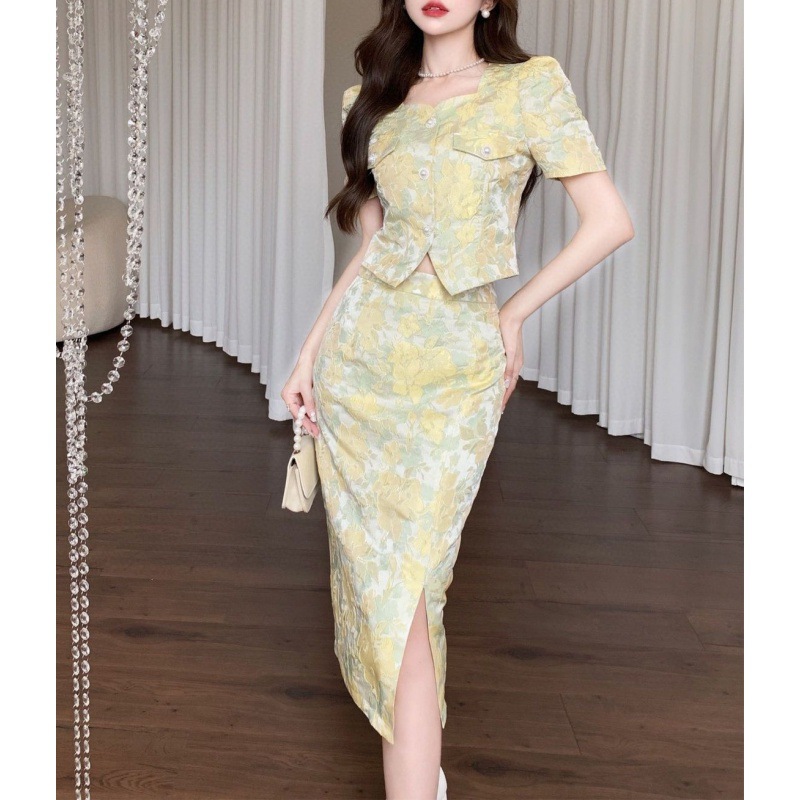(Mới) Mã K0791 Giá 1430K: Đồ Bộ Nữ Chtyai Cả Bộ 2 Món Hàng Mùa Hè Họa Tiết Hoa Thời Trang Nữ Chất Liệu G04 Sản Phẩm Mới, (Miễn Phí Vận Chuyển Toàn Quốc).