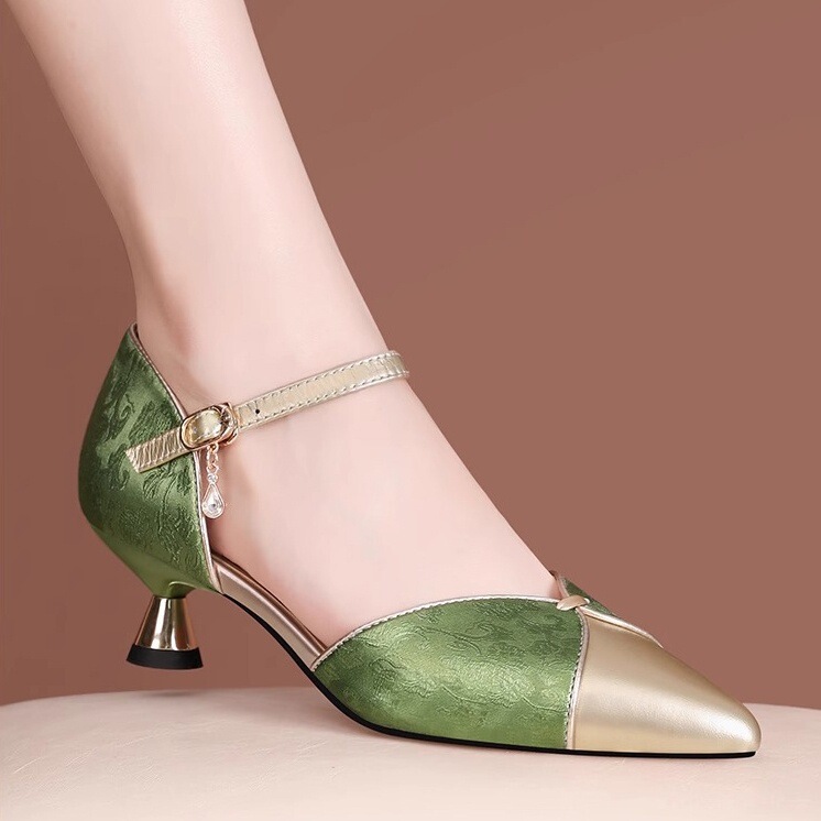 Sandal nữ quai ngang mũi nhọn gót vừa 5cm thanh lịch — Màu Sâm panh, Màu xanh lá