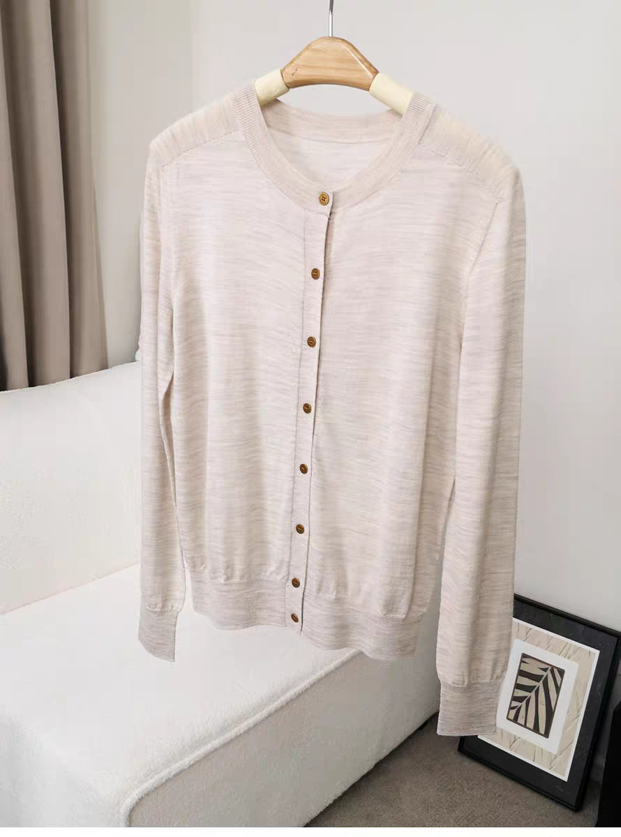 德国扬子纱100%美丽诺羊毛针织圆领开衫精纺60支外套秋冬薄款女25