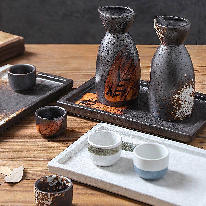 Creative Japanese Ceramic Wine Set, Sake Dispenser, Sake Cup, Small Wine Cup, Spirit Cup, Soju Pot, Tray Set