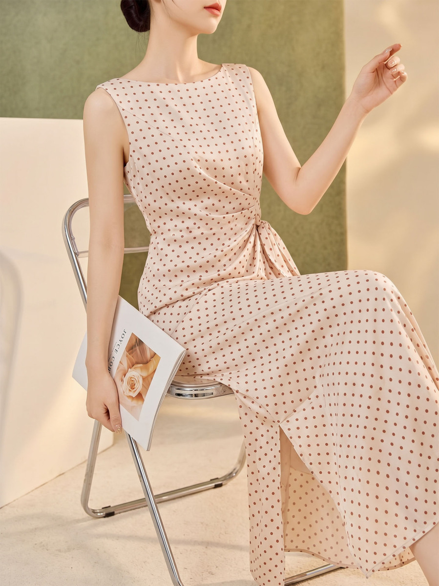 Đầm ôm body nữ không tay họa tiết chấm bi dáng dài thắt eo — Chấm bi