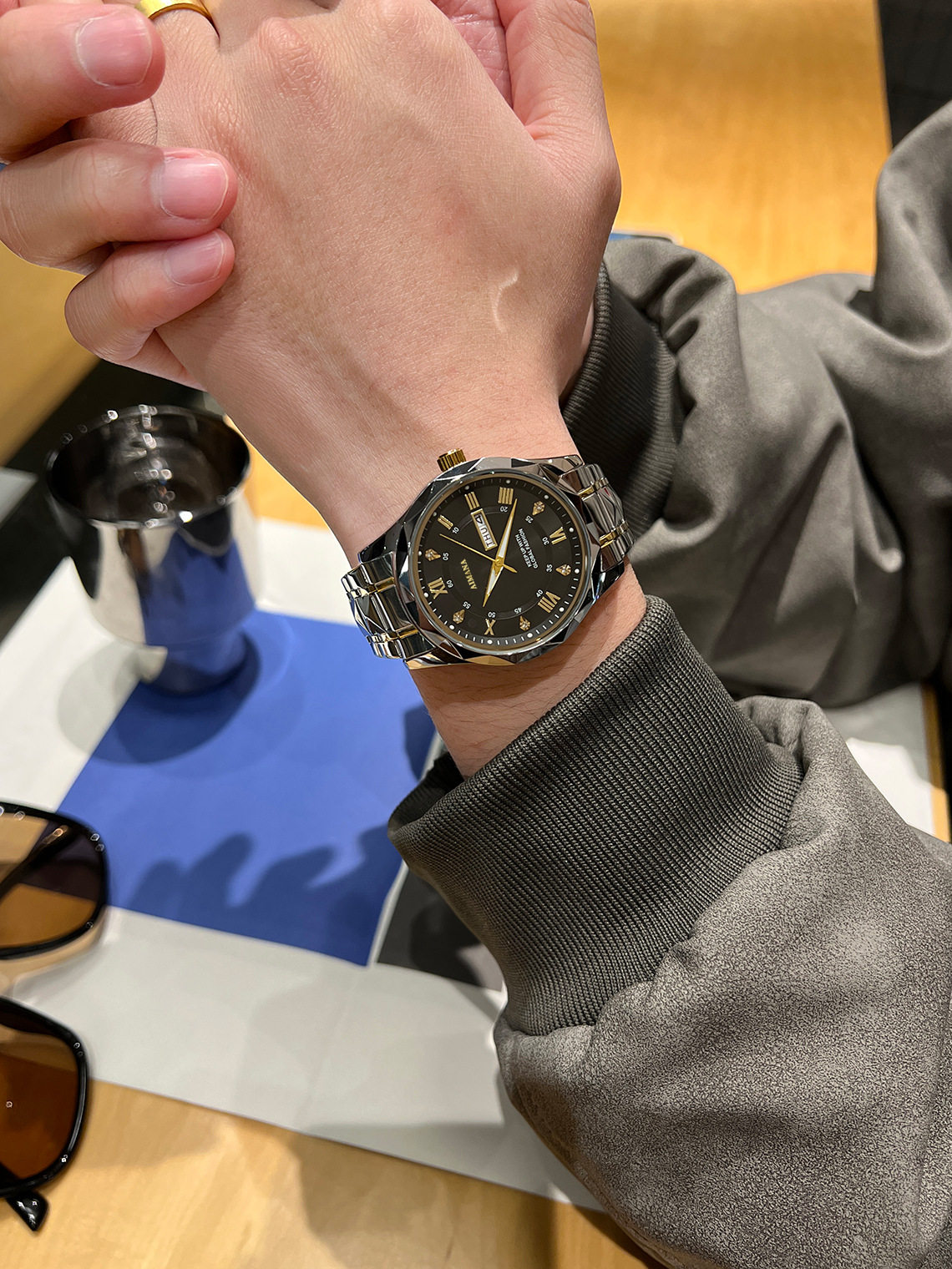 O1CN01VYsHqF1Z6v4vIlRjb !!2219695973146 0 cib