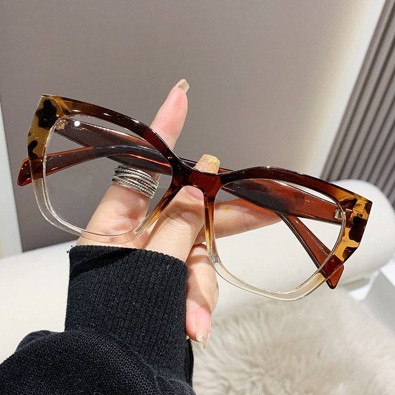 2023 New Cat-Eye Glasses Frame for Women, Trendyy Contrasting Color Glasses Frame, Personalized Ins Cross-Border Color-Changing Anti-Blue Light Glasses