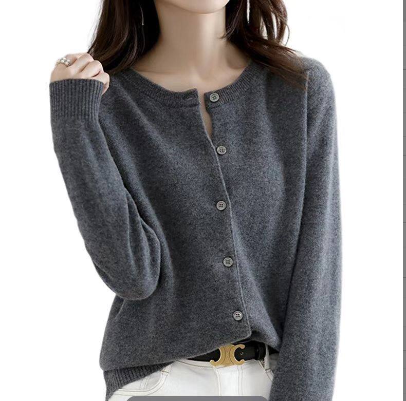 2025春秋新款韩版开衫纯色圆领单排扣针织毛衣驼色打底衫女外套