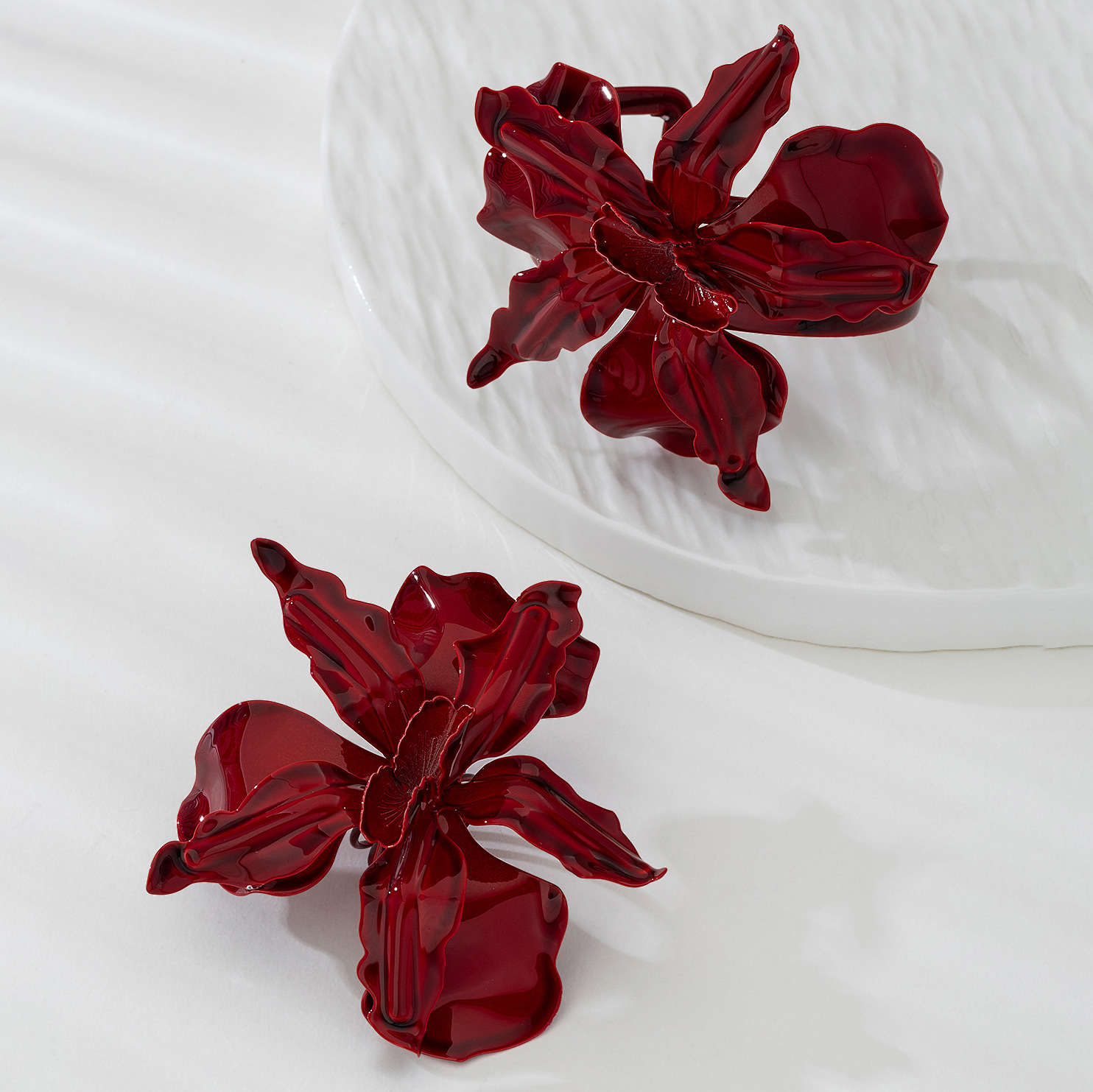 一套新款个性夸张小众设计高级感红色大花朵手镯戒指女派对礼物