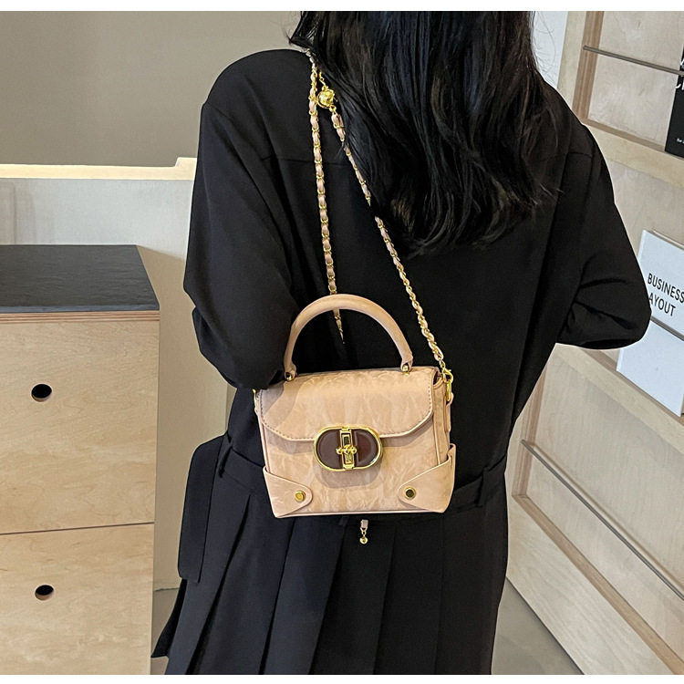 O1CN01VbUNPb1yV4GHBiuby !!2212088006583 0 cib