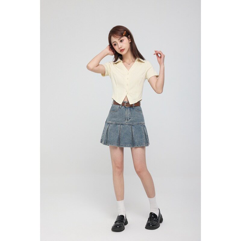 High Waisted Vintage American Style Denim Skirt Flattering A Line Silhouette Pleated Design Includes Belt Spring