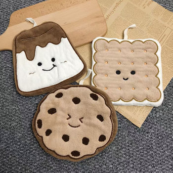 Cross-Border Supply Korean Version Biscuit Jelly Dessert Hand Towel Kindergarten Hanging Towel Souvenir Peripheral Small Gifts