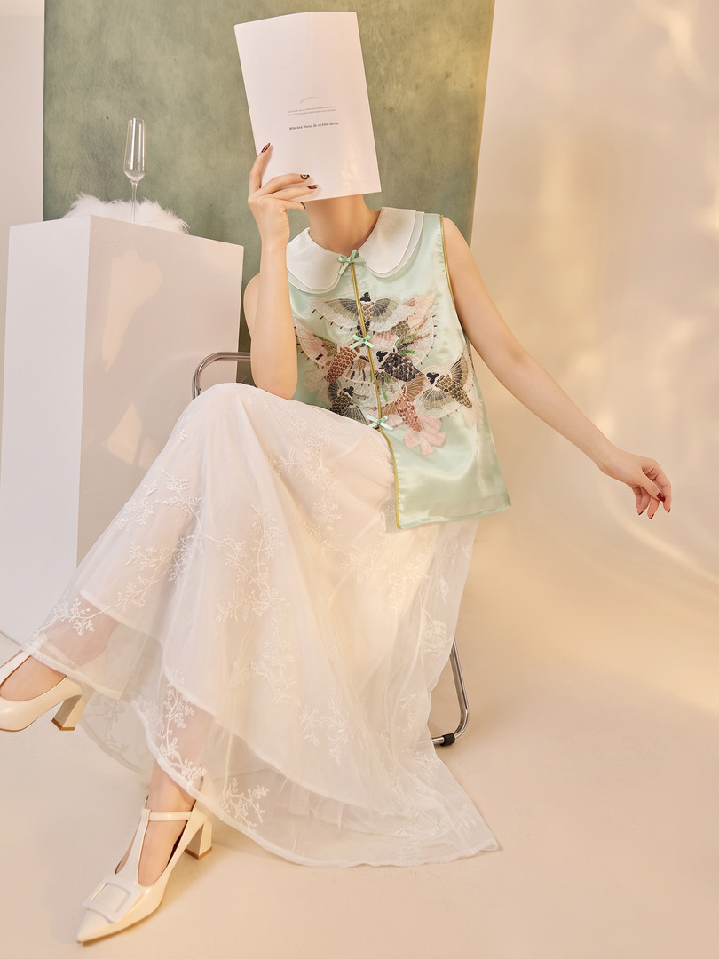 Set áo gile thêu không tay kèm chân váy xòe dài nữ — Chân váy thêu (giao hàng trong 7 ngày), Chân váy thêu (giao hàng trong ngày), Áo gile thêu hạt (giao hàng trong 7 ngày), Áo gile thêu hạt (giao hàng trong ngày)