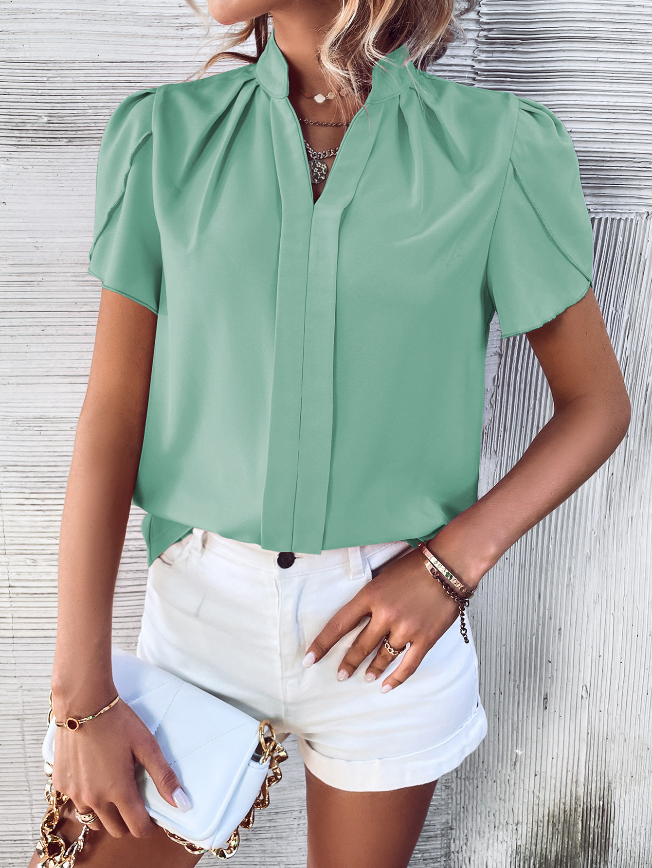 Casual Loose Fit Short Sleeve Solid Color Shirt Spring Summer Essential for Women Wholesale Availability